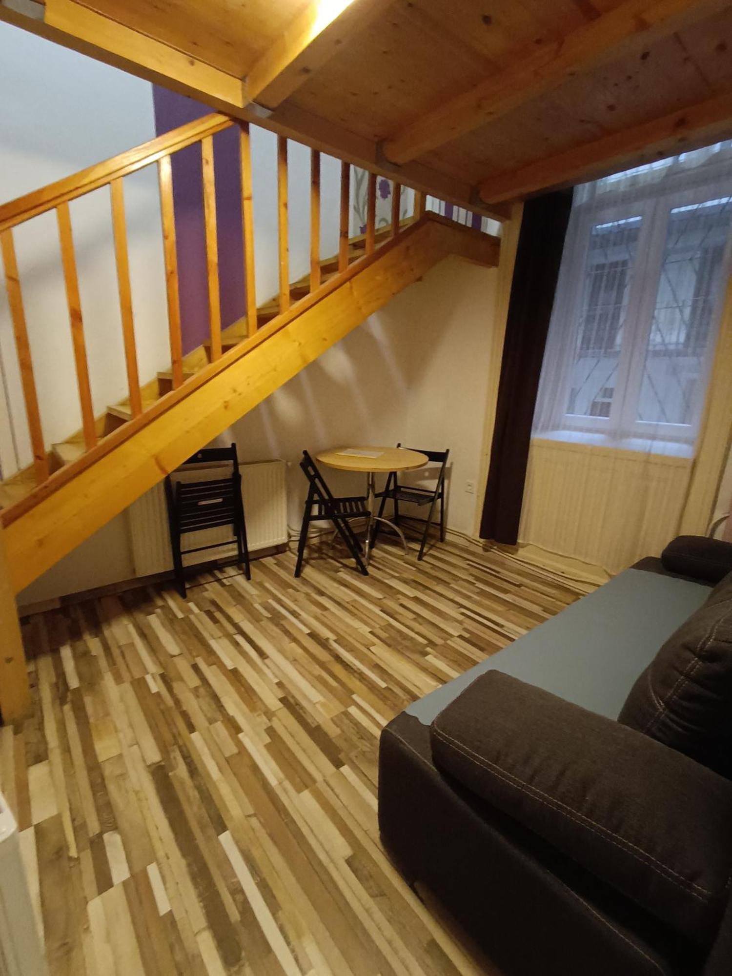 Liechtenstein * Budapešť